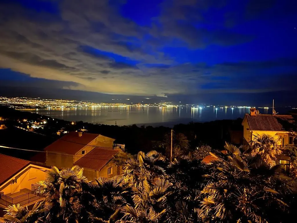 Διαμέρισμα Villa Laurea Lovran