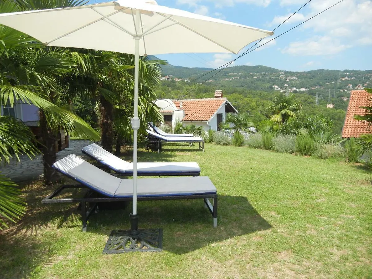 Villa Laurea Lovran Διαμέρισμα